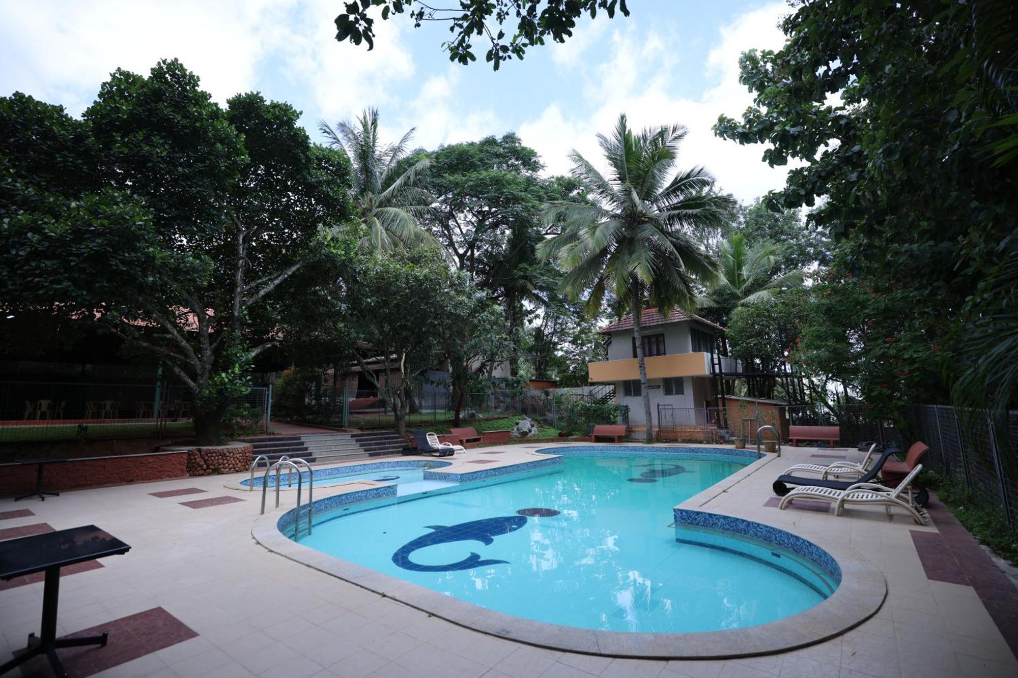 Nisarga Resort Kaglipur エクステリア 写真